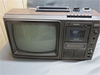 Panasonic TR-200X Solid State TV Radio No Ship