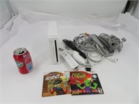 Console Nintendo Wii avec accessoires et 2 jeux