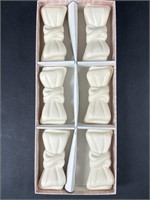 Saks Fifth Avenue Bow Soap Collection Six Bars