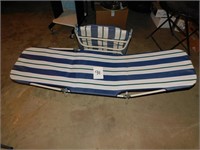 2 Folding Lounge Chairs (Bsmnt)