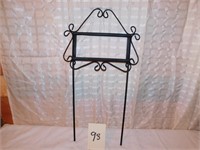 Wrought Iron Sign/House Number Stand (Bsmnt)