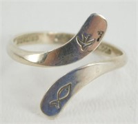 Sterling Silver Old Lutheran Ring - Size 9