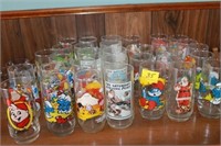 GROUPING: GLASSES: SMURFS, STAR WARS, SATURDAY