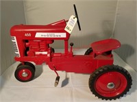 Vintage IHC Farmall 450 Pedal Tractor