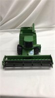 1/16 scale John Deere 9500 combine