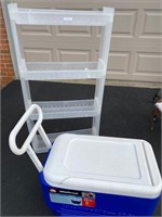 plastic cooler and rack
