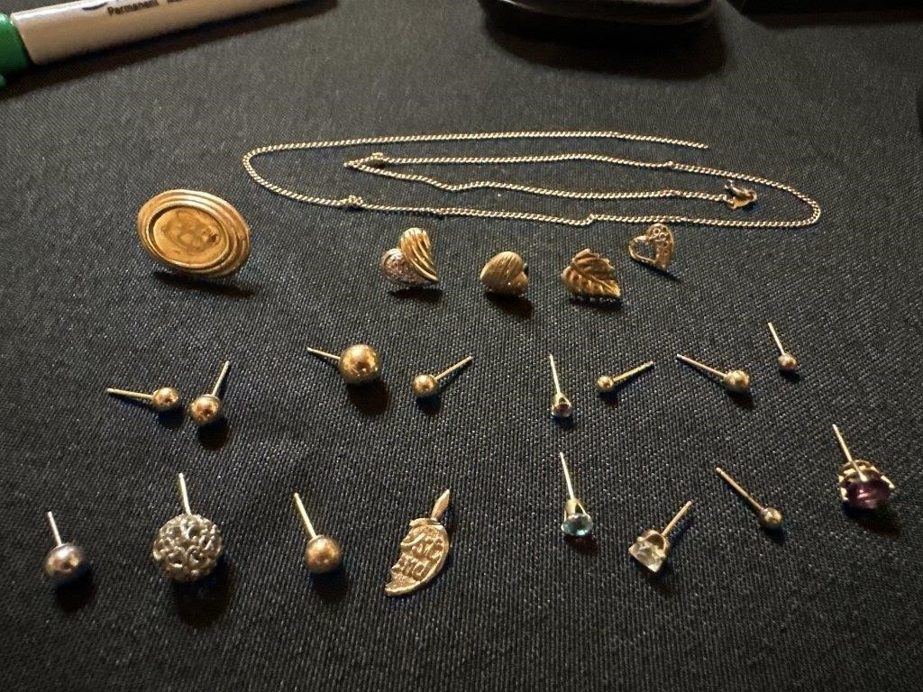22pcs 14k gold earrings studs gemstones 6.5 grams