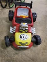 MICKEY ROADSTER RACER- BATTERY OPERATED