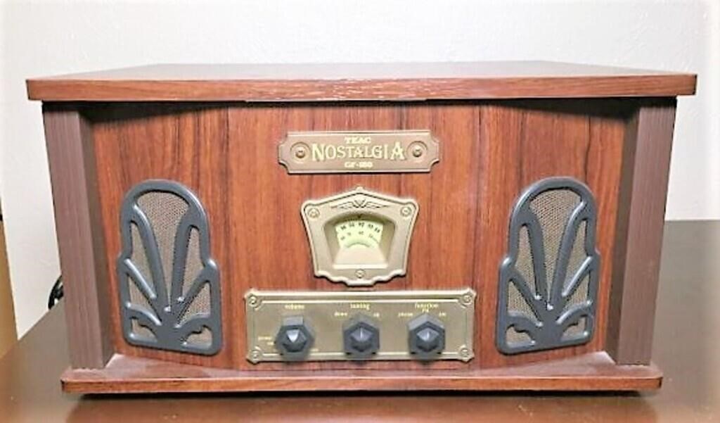 TEAC Nostalgia Radio/Phonograph