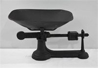 Vintage Cast Iron Weight Scale