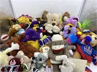 Lot of Stuffed Dolls & Animals