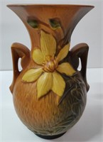 Roseville U.S.A. Clematis Vase