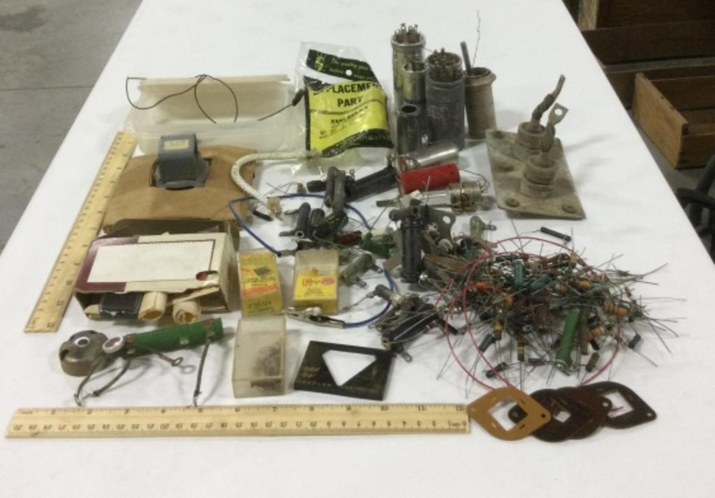 Lot of radio/mechanical parts