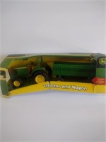 John Deere Tractor and Wagon Toy