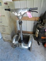 QuiBo Electric Scooter