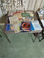 Vintage/antique sheet music and songbooks , piano