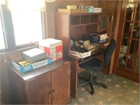 3 pc. Office furniture, see Desc.