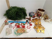 Garland Ornaments & Santa Tea Light