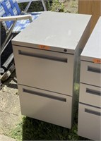 File Cabinet Metal 27 “