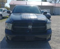 2014 RAM 1500 ST Express Pick Up Truck