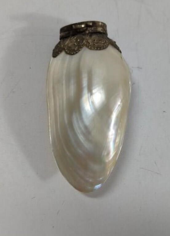 Vintage Mother Of Pearl Shell Box Pendant