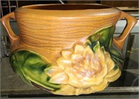 Roseville Pottery 3” double handled vase