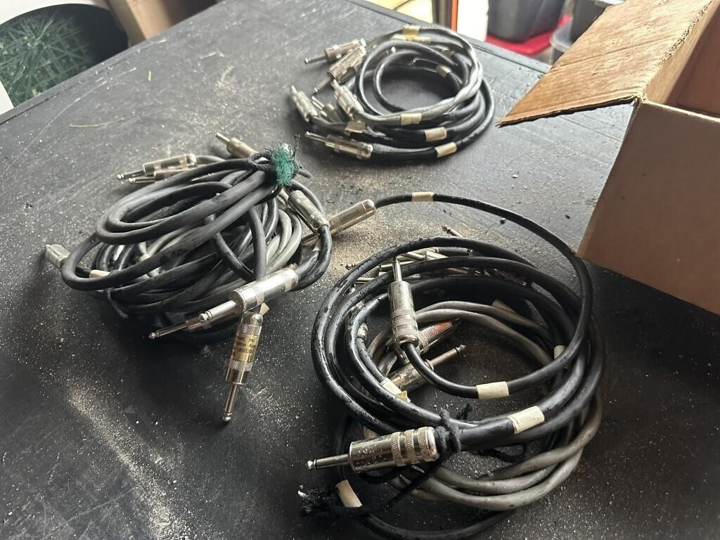 AUDIO CABLES