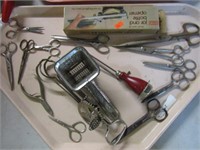 ASSORTED SCISSORS & KITCHEN TOOLS