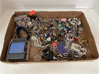 Group Lot of Jewelry