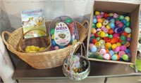 BASKETS WITH EASTER AND CHICKEN ITEMS