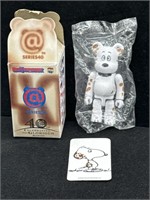 Bearbrick Series 40 - Marble Peanut Snoopy