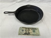 Griswold No. 8 Cast Iron Skillet - 704F