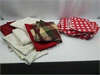 Linen & plastic tablecloths