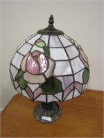 METAL BASE LAMP W/STAINED GLASS SHADE