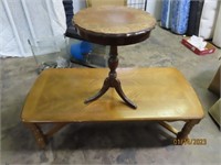 (2) Coffee & Wood small Accent Tables