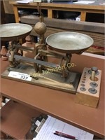GOLD SCALE 1850'S AND WEIGHTS