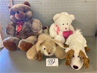 STUFFED ANIMALS