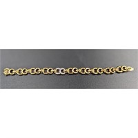 A Fine Marked 14K Gold Women's Bracelet With Unte