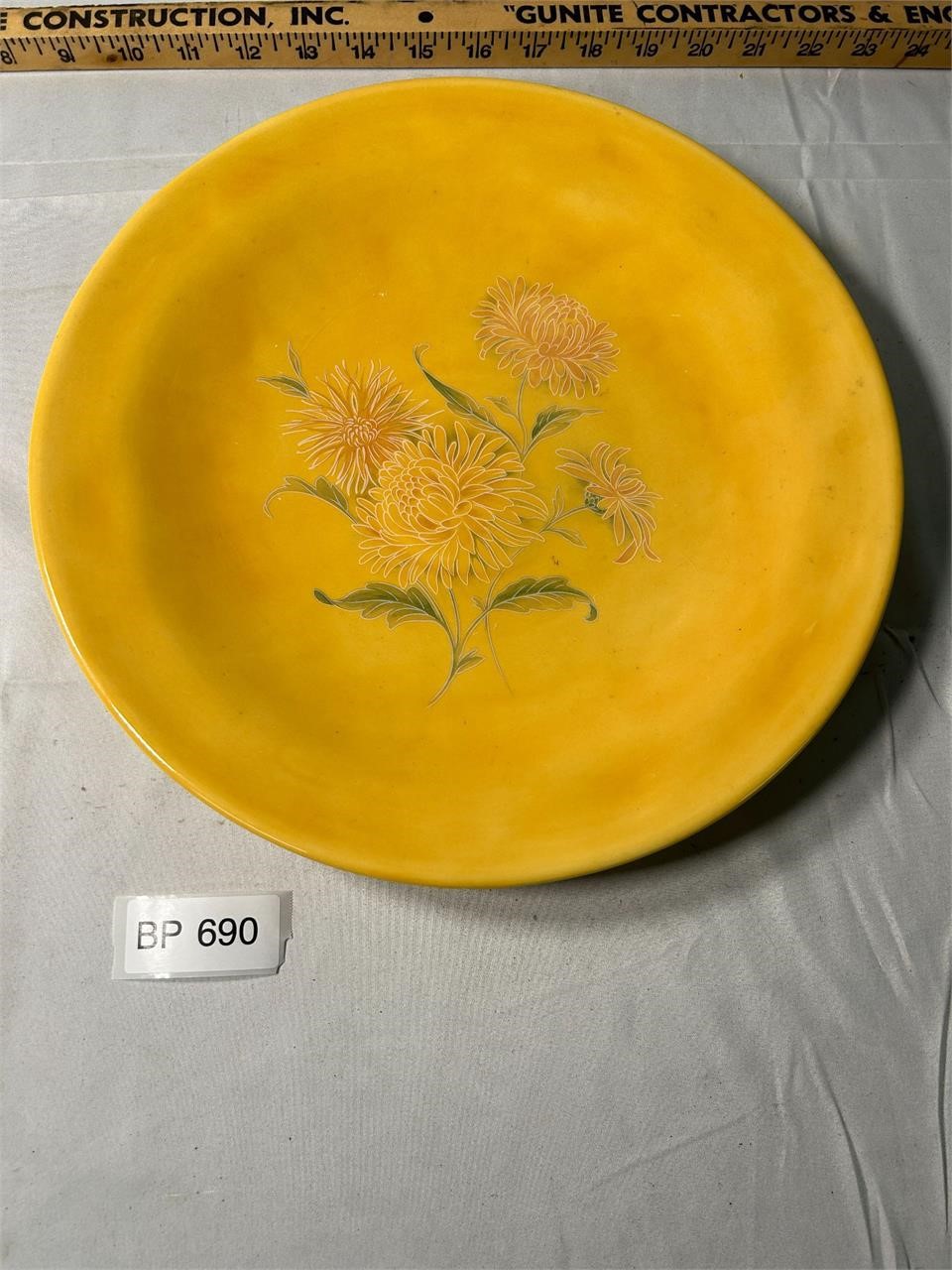 VTG Yellow '86 Ceramic Plate w Hand Panted Flowers