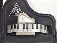 Grand Piano Watch Needs Battery