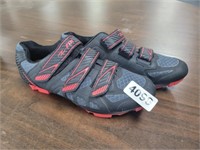 CYCLING SHOES SIZE 9