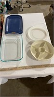 Pyrex casserole dish with lid, Tupperware