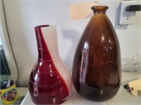 2 art glass vases