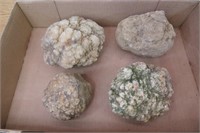 Lot of 4 Geodes 4"-5"