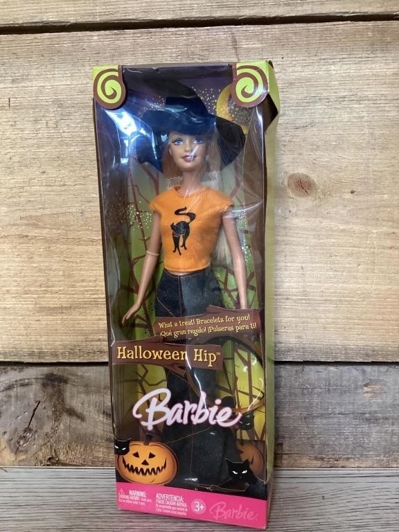 Halloween hip Barbie
