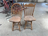 (2) wood bar stools