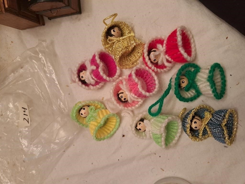 8 doll ornaments