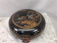 Vnt. hand painted Oriental round wood box