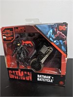 2021 Batman & Batcycle NIB