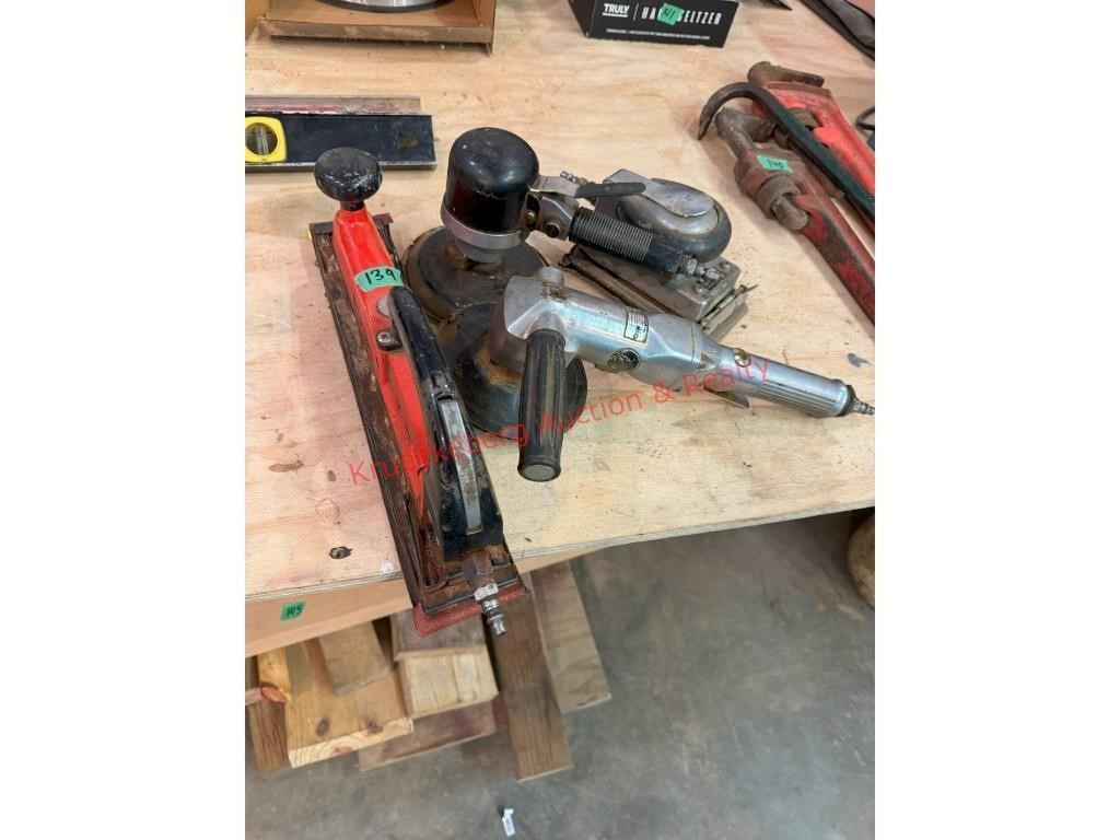 4 Assorted Air Tools